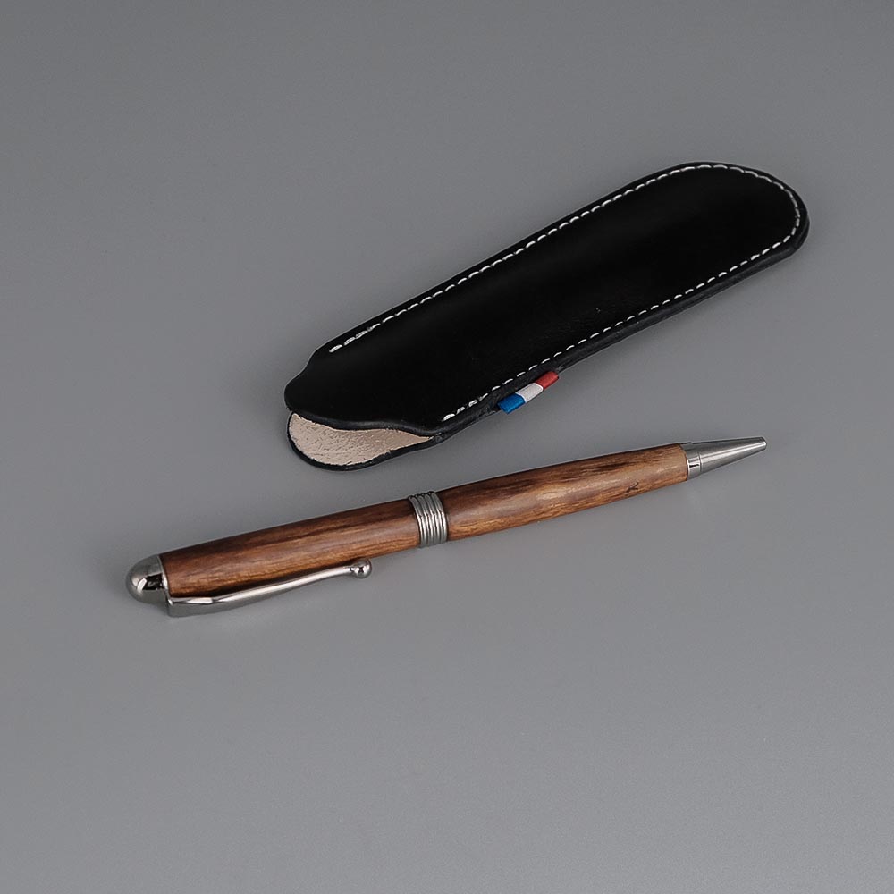 Stylo bille bois et métal avec son étui en cuir, fabrication française
